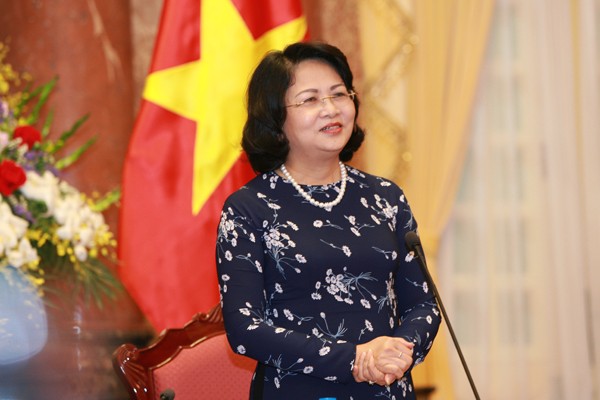  Wapres Vietnam, Dang Thi Ngoc Thinh menerima Kepala Dana Anak-Anak PBB di Vietnam - ảnh 1