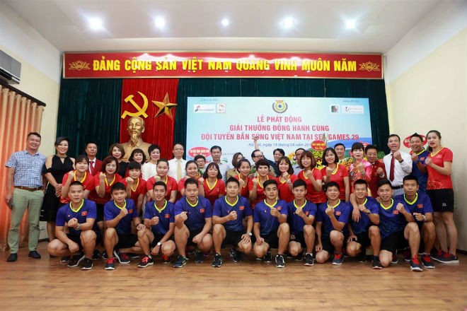  Tim penembak Vietnam berupaya meraih 3 medali emas pada Sea Games 29 - ảnh 1