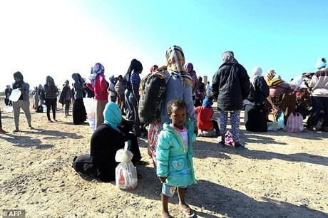  Negara-negara Eropa dan Afrika sepakat memperkuat bantuan untuk kaum migran di Libia - ảnh 1