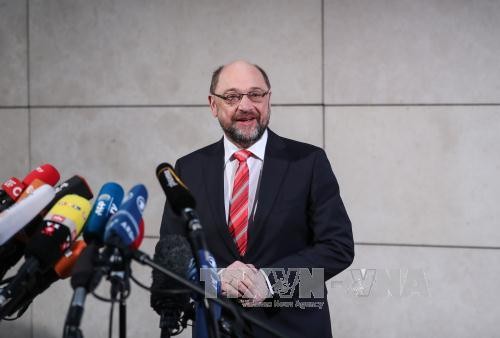 Ketua Partai SPD, Martin Schulz merasa optimis tentang kemungkinan meyakinkan para anggotanya mendukung koalisi dengan CDU/CSU - ảnh 1