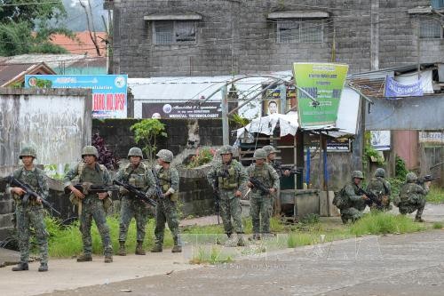 Kalangan otoritas Filipina menegaskan akan mengontrol secara ketat situasi Mindanao - ảnh 1