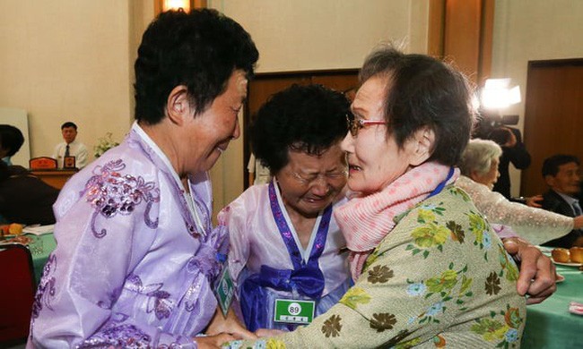 Reuni keluarga antar-Korea 2018: Sepakat mengorganisasi lagi reuni keluarga pada tahun ini - ảnh 1