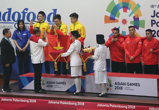 Asian Games 2018: Pencak Silat Viet Nam meraih lagi dua medali perak - ảnh 1
