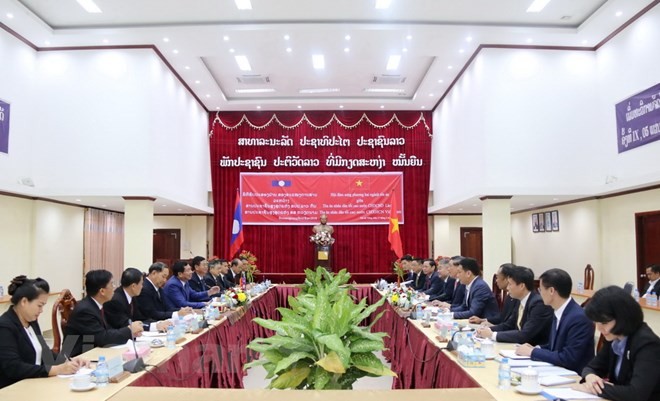 Kerjasama antara sistem pengadilan Viet Nam-Laos semakin efektif dan substantif - ảnh 1
