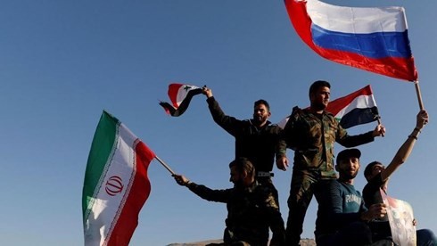 Iran menegaskan akan mempertahankan keberadaan militer di Suriah, tanpa memperdulikan tekanan dari AS - ảnh 1