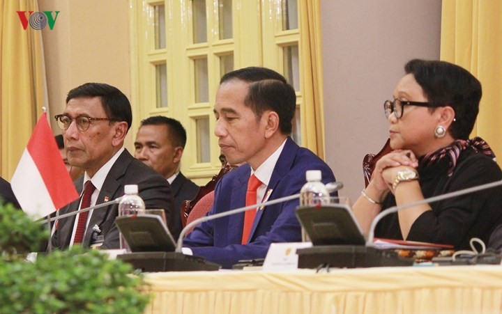 Panorama kunjungan Kenegaraan Presiden Indonesia, Joko Widodo di Viet Nam - ảnh 8