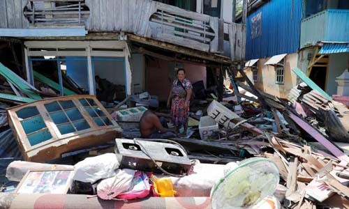 Gempa dan tsunami di Indonesia: Memperkuat pasukan pertolongan dan menjamin keamanan di Palu - ảnh 1