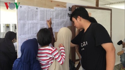Pemilu Indonesia berlangsung secara aman dan tertib - ảnh 4