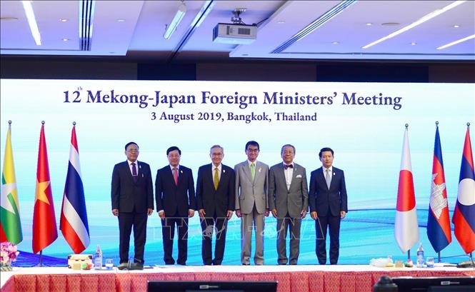 Mendorong kerjasama Mekong-Republik Korea, Mekong-Jepang - ảnh 1