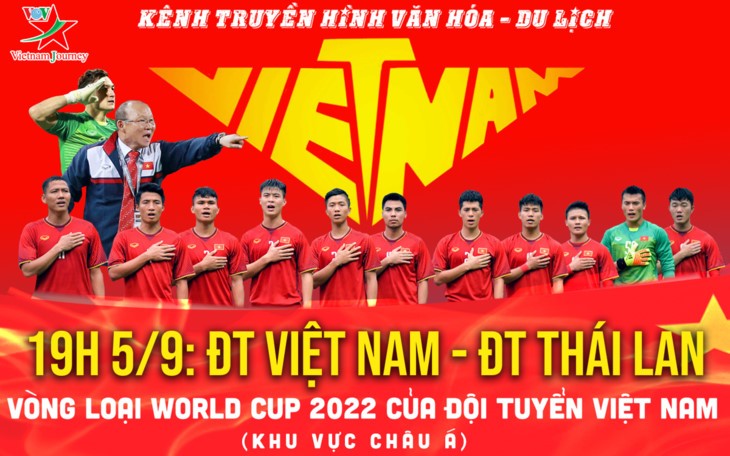 Tim sepak bola Vietnam melawan tim sepak bola Thailand dalam pertandingan pertama babak kualifikasi World Cup 2022 - ảnh 1