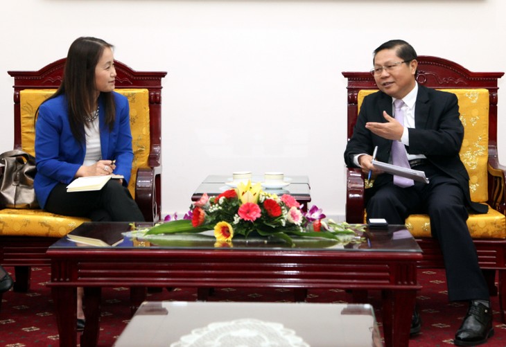 UNFPA Menilai Tinggi Vietnam Memberlakukan Strategi Kependudukan Sampai Tahun 2030 - ảnh 1