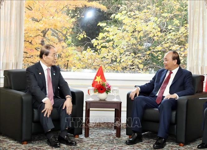 PM Vietnam, Nguyen Xuan Phuc Menerima Ketua Asosiasi Republik Korea – Vietnam - ảnh 1