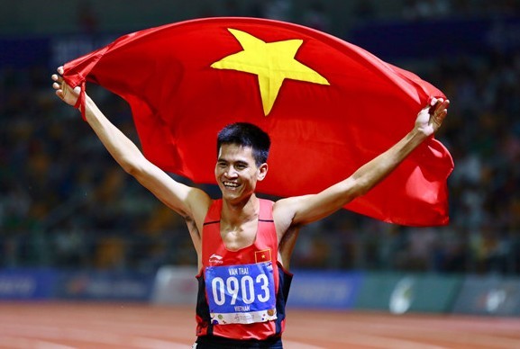 Vietnam sedang menduduki posisi ketiga dalam klasemen medali Sea Games 30 - ảnh 1