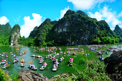 Pusaka-pusaka budaya provinsi Ninh Binh menyambut Tahun Pariwisata Nasional 2020 - ảnh 1