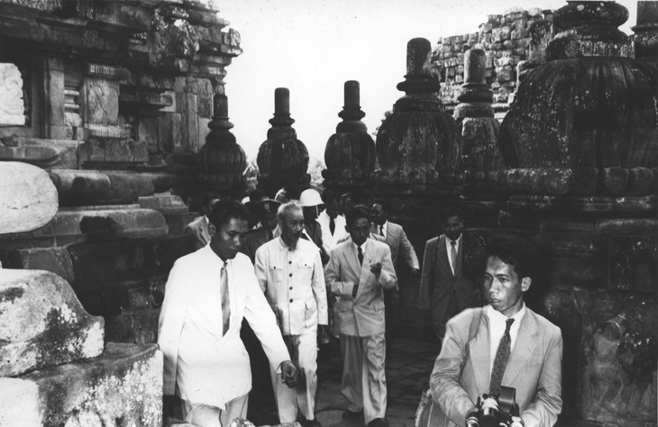 60 tahun kunjungan dari Presiden Ho Chi Minh dan Presiden Soekarno: “Jauh di mata, dekat di hati“ - ảnh 7