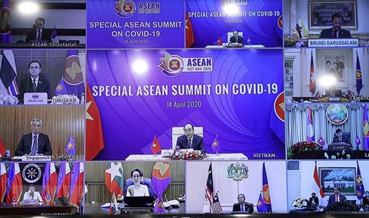Pakar Malaysia menilai tinggi Vietnam dalam peran sebagai Ketua ASEAN dan dalam menangani wabah Covid-19 - ảnh 1