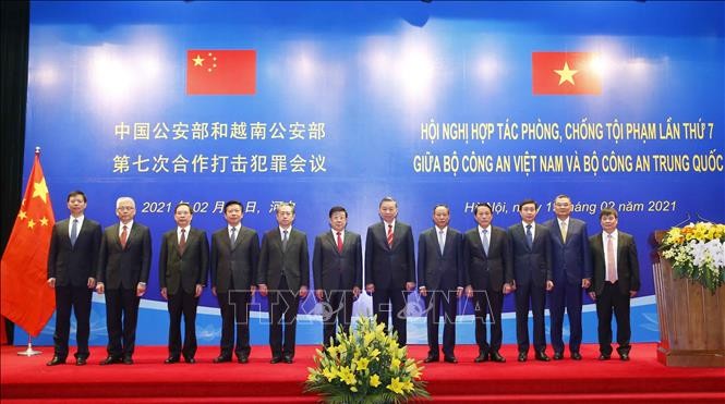 Konferensi ke-7 Kerja Sama Pencegahan dan Penanggulangan Kriminalitas antara Kementerian Keamanan Publik Vietnam dan Tiongkok - ảnh 1