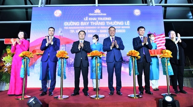 Vietnam Airlines Laksanakan dengan Sukses Misi Penerbangan Langsung Rutin yang Pertama ke AS - ảnh 1