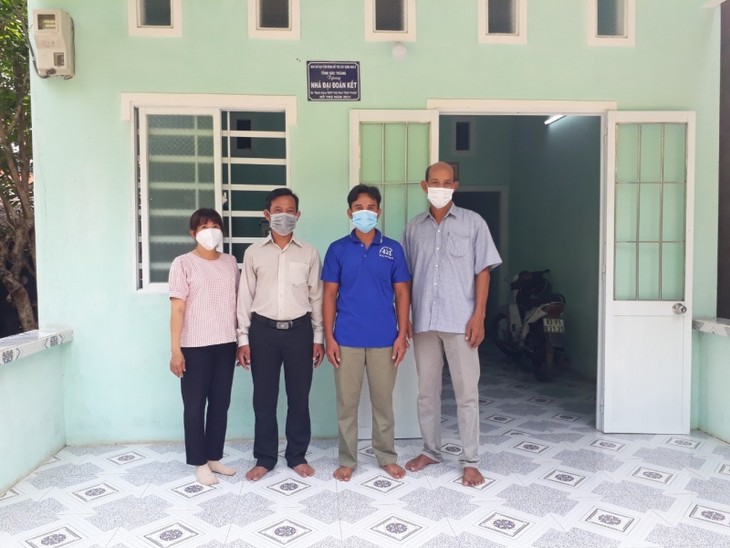 Provinsi Soc Trang Memikirkan Kehidupan Warga Etnis Minoritas Khmer - ảnh 1