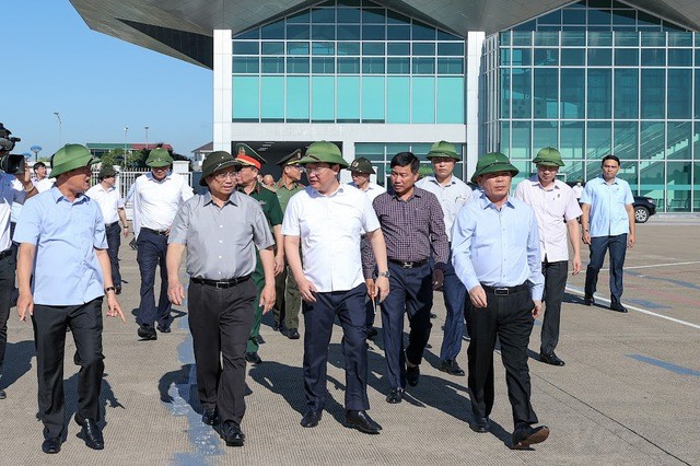 PM Pham Minh Chinh Kunjungi Beberapa Proyek Perhubungan Besar di Provinsi Nghe An - ảnh 1