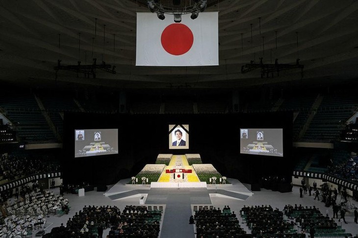 Jepang Selenggarakan Upacara Pemakaman Kenegaraan Mendiang PM Abe Shinzo - ảnh 1