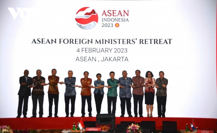 Ketua ASEAN 2023: Mencari “Cara Pendekatan Baru” untuk Mencapai Kemajuan COC - ảnh 1