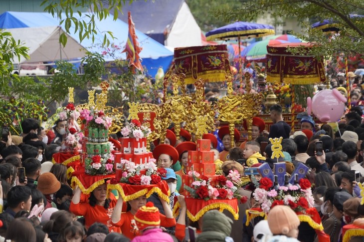 Keunikan Festival Tien Cong di Wilayah Pulau  Ha Nam - ảnh 2