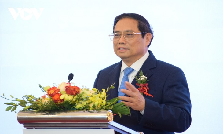 PM Pham Minh Chinh: Mendorong Hubungan Kemitraan Strategis yang Tepercaya dan Dekat Vietnam-Jepang - ảnh 1