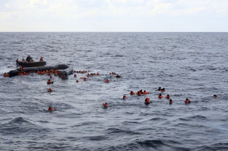 Tenggelamnya Kapal Pengungsi Laut Tengah: Perlu Bertindak Tepat waktu untuk Mencegah Tragedi Baru - ảnh 1
