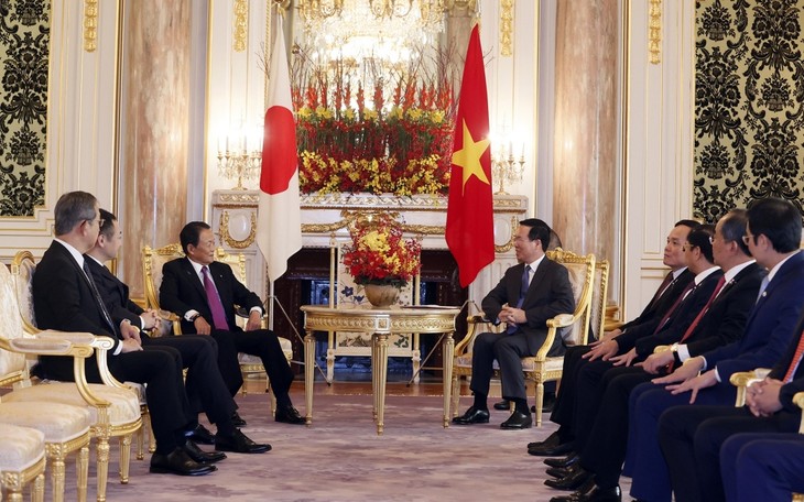Presiden Vietnam, Vo Van Thuong Menerima Pemimpin Beberapa Partai Politik dan Sahabat-Sahabat Jepang yang  Dekat dengan Vietnam - ảnh 1