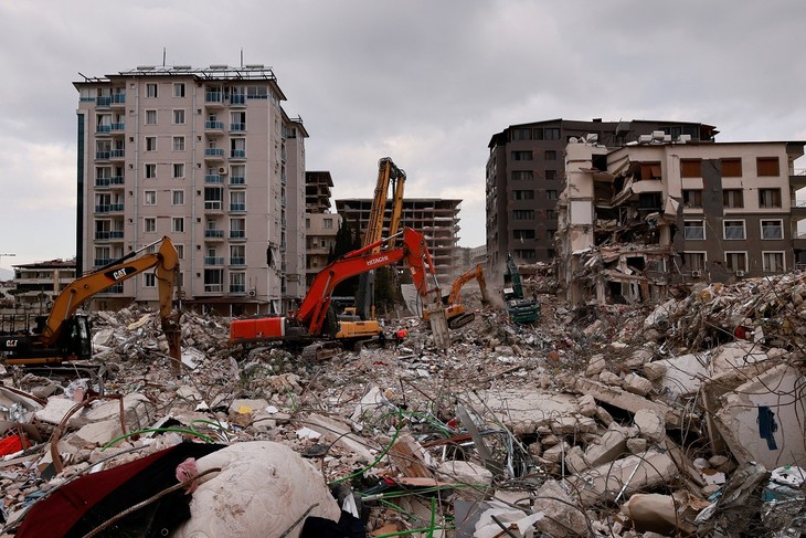 Setahun Setelah Musibah Gempa Bumi di Turki - ảnh 1