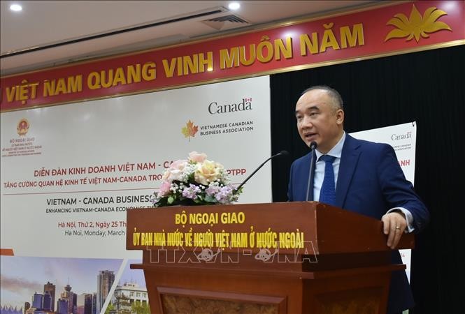 Mendorong Kerja Sama Ekonomi dan Perdagangan antara Vietnam dan Kanada - ảnh 1