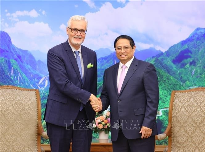 PM Vietnam, Pham Minh Chinh Menerima Dubes Jerman, Guido Hildner - ảnh 1