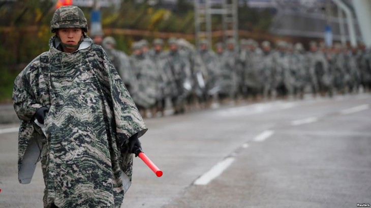 US, South Korea to halt joint military drills  - ảnh 1