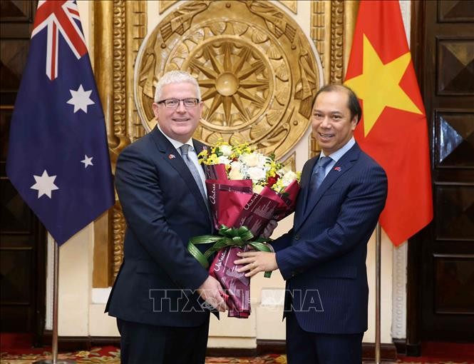 Australian Ambassador honored with Friendship Order - ảnh 1