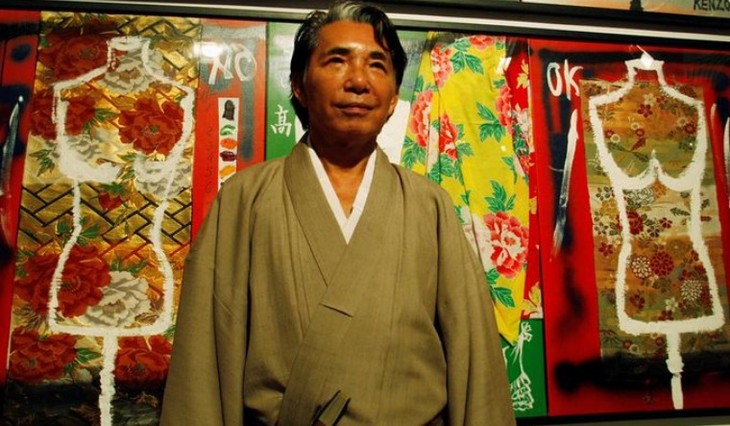 Japanese fashion designer Kenzo Takada dies from COVID-19 - ảnh 1