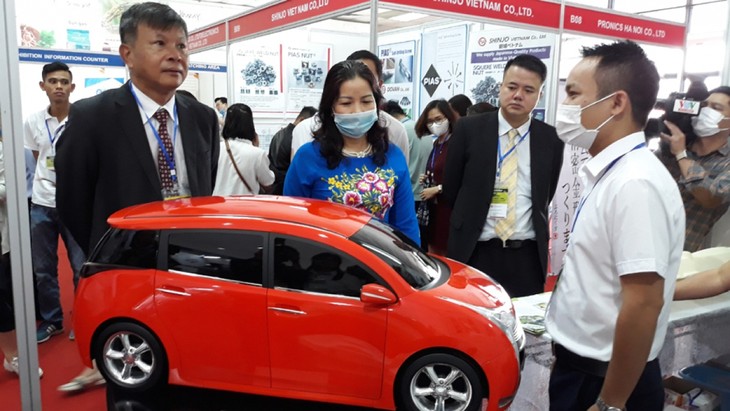 Hanoi supporting industry exhibition 2020 opens - ảnh 1
