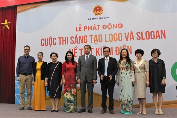 Logo & slogan design contest launched to promote power saving - ảnh 1