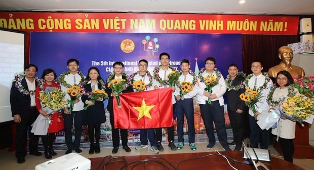 Vietnamese students win five gold medals at Int’l Olympiad of Metropolises - ảnh 1