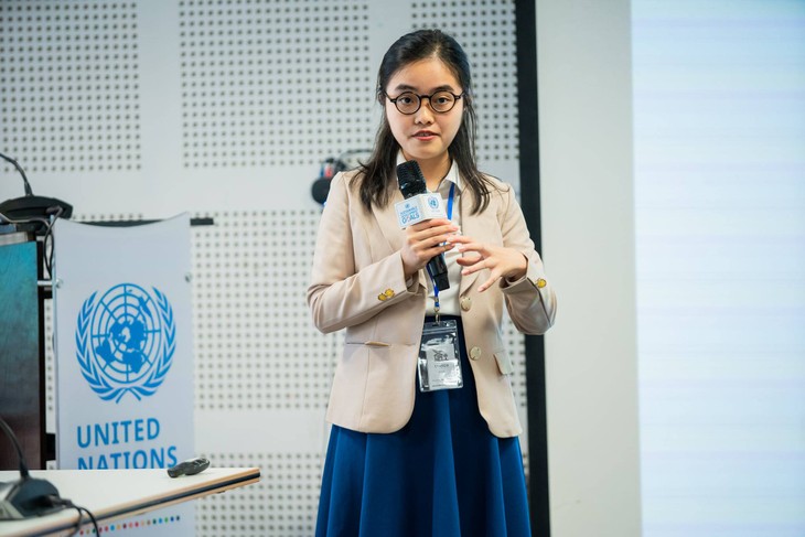 Interview: Trinh Hanh An - winner of first National essay competition commemorating 75th Anniversary  of  UN - ảnh 1