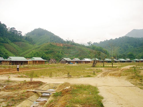 Уезд Тэйзанг призывает местных жителей к строительству новой деревни - ảnh 1