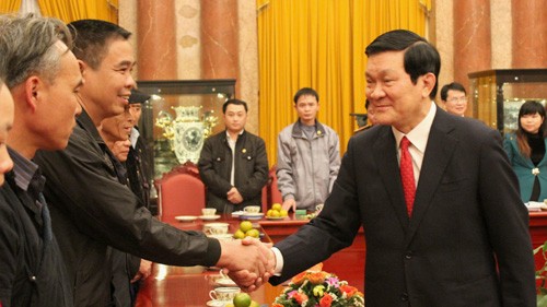 Президент Чыонг Тан Шанг принял делегацию нацменьшинств в провинции Хазянг - ảnh 1