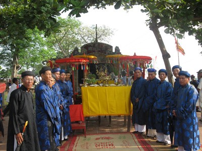 Жители общины Тханьтхюй готовятся к празднику «Деревенский базар» - ảnh 2