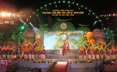 Открылся 3-й кокосовый фестиваль Бенче - ảnh 1