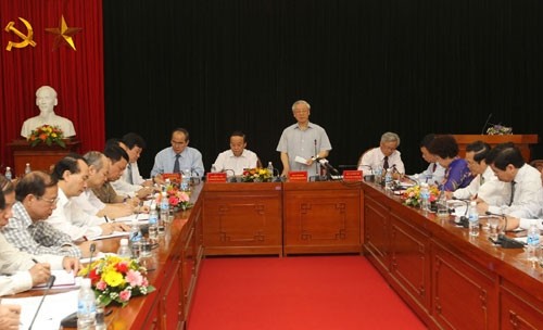 Нгуен Фу Чонг посетил Национальную административно-политическую академию... - ảnh 1