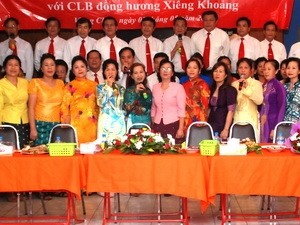 Мероприятия, посвященные дню рождения президента Хо Ши Мина в Лаосе - ảnh 1