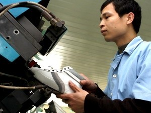 Вьетнам занимает второе место в мире по экспорту обуви в Колумбию - ảnh 1