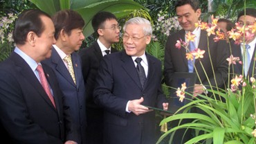 Продолжается визит генерального секретаря ЦК КПВ Нгуен Фу Чонга в Сингапур - ảnh 1