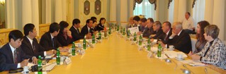 Активизация сотрудничества между вьетнамским и украинским судами - ảnh 1