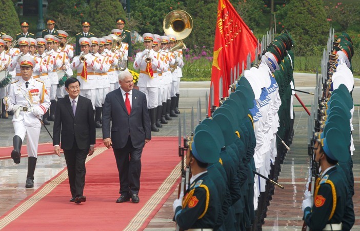Руководители Вьетнама приняли президента Панамы Рикардо Мартинелли - ảnh 1